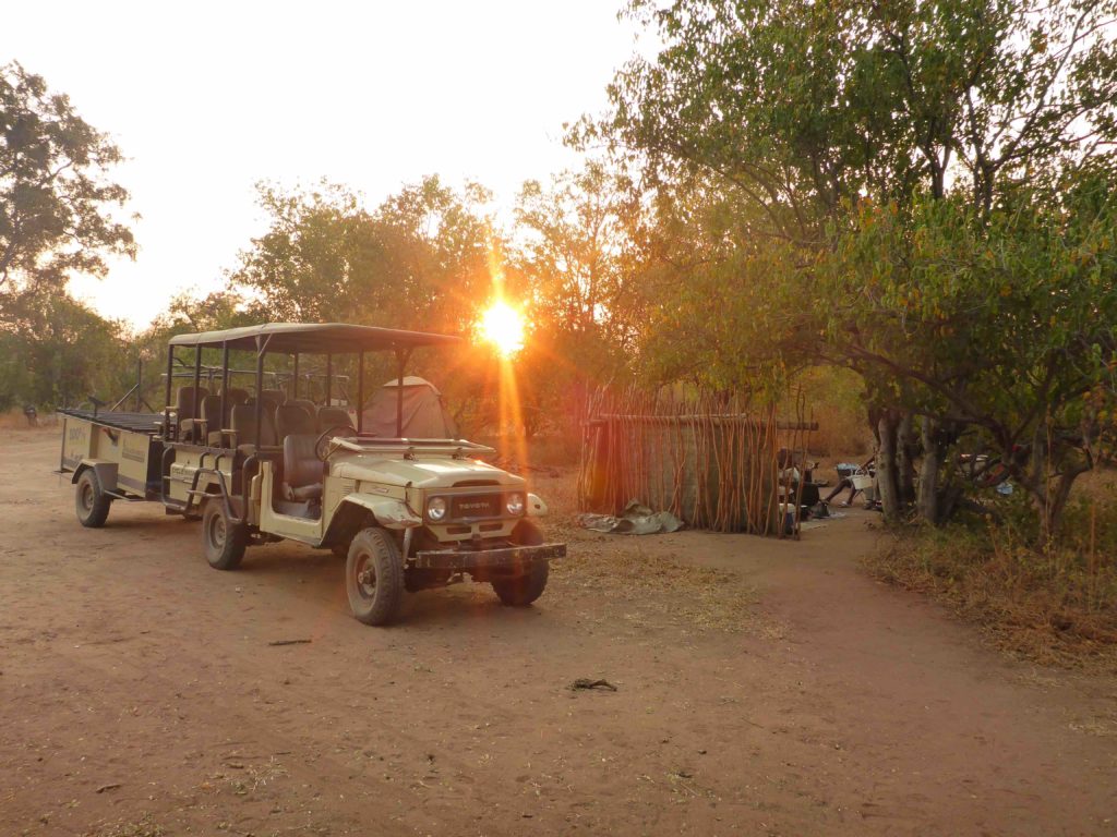 www.iamcalgary.ca IAmCalgary 2016 Cycle Mashatu Botswana Safari Camp Sunset 4x4